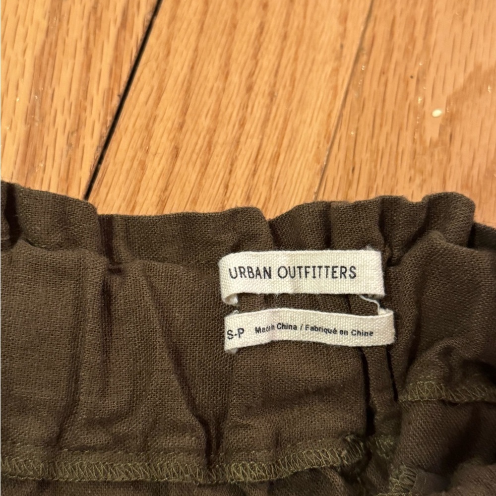 🌿 Urban Outfitters Utility Shorts – Army Green 🌿 - Picture 2 of 3